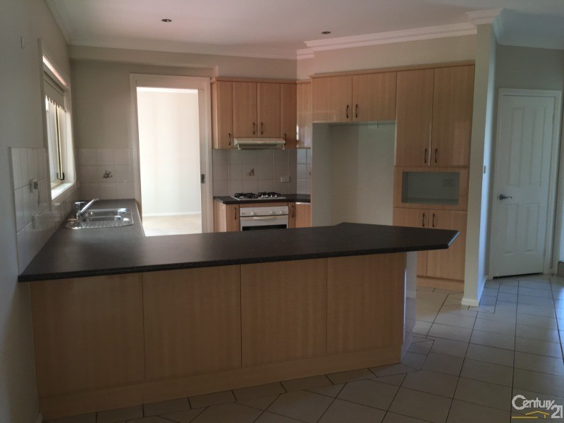 20 Carmelita Cct, Rouse Hill NSW 2155