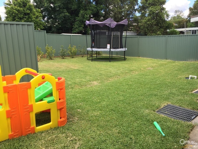 87 Piccadilly Street, Riverstone NSW 2765