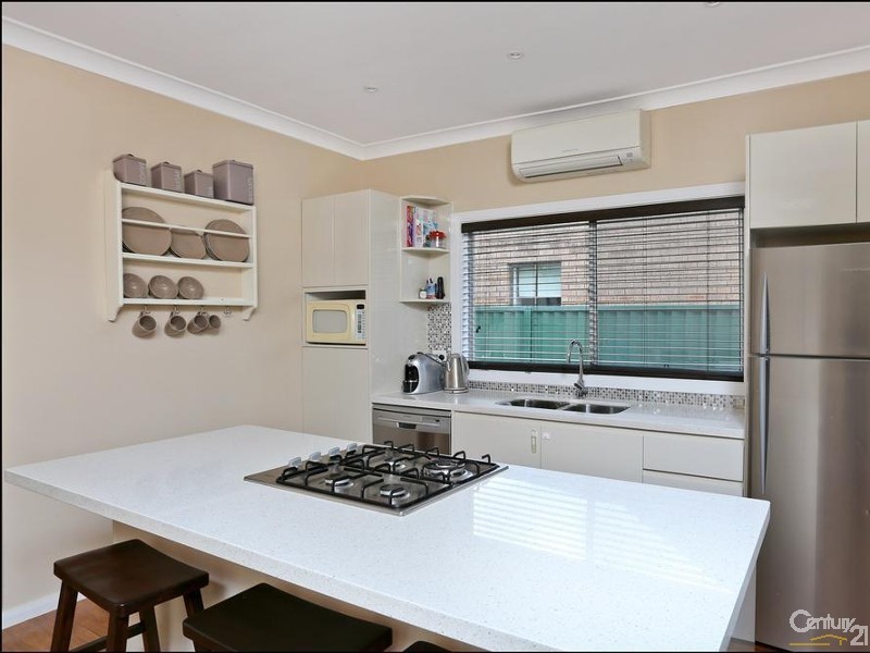 15 Creek St, Riverstone NSW 2765