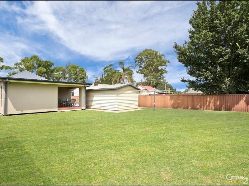 15 Creek St, Riverstone NSW 2765