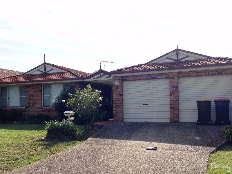 39 Kashmir Ave, Quakers Hill NSW 2763