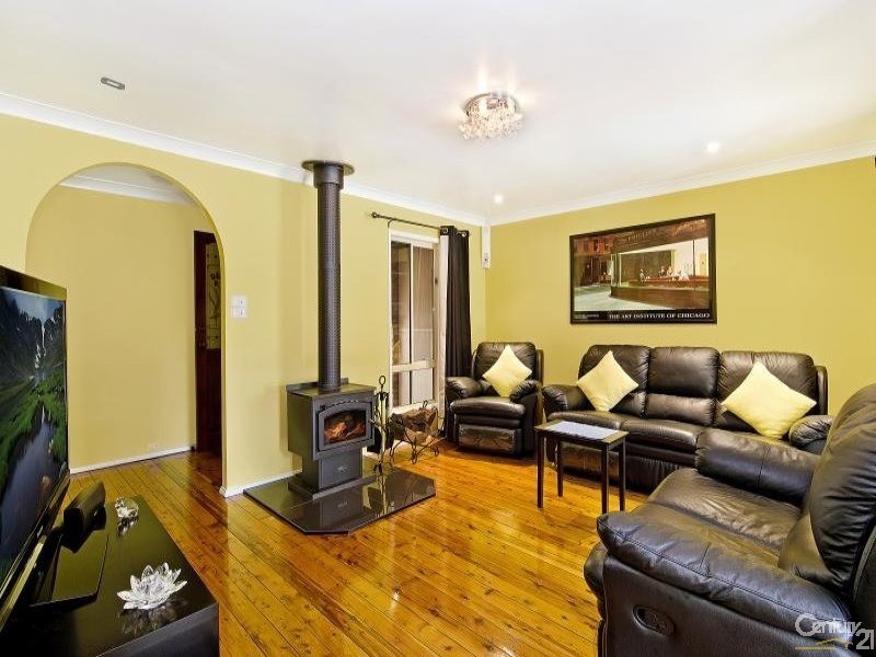 38 Oleander Cres, Riverstone NSW 2765