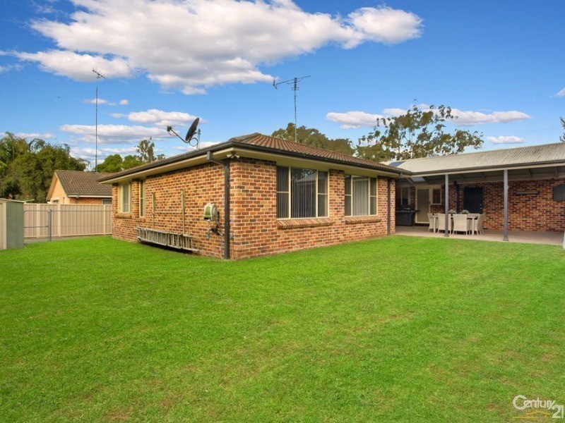 8 Grange Ave, Schofields NSW 2762