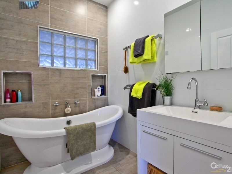 95 Regent Street, Riverstone NSW 2765