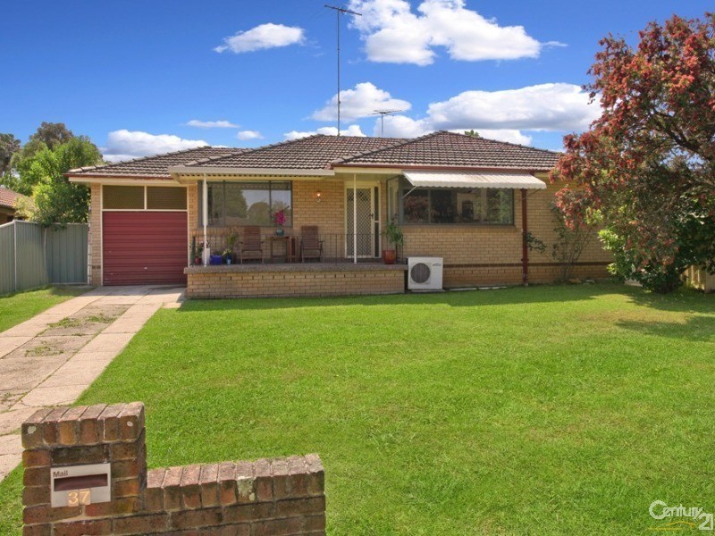 37  Gladstone Parade, Riverstone NSW 2765