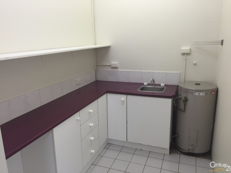 4 Riverstone Parade, Riverstone NSW 2765