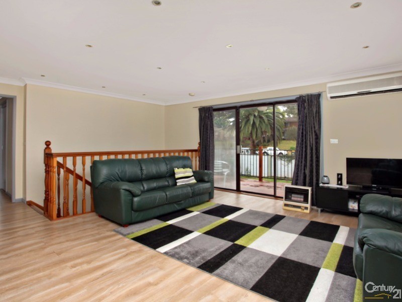 40 Oleander Cres, Riverstone NSW 2765