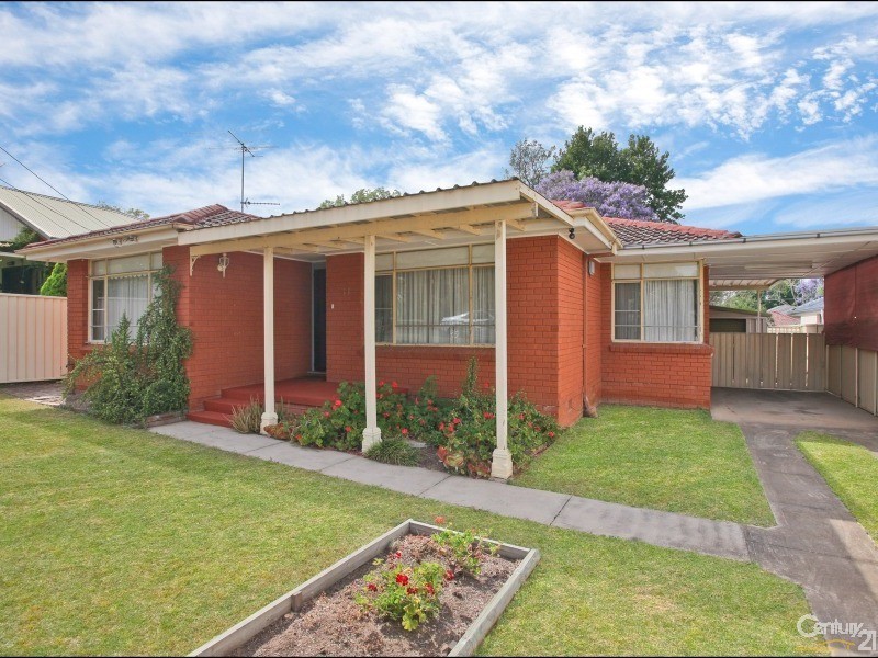 31 Robinson St, Riverstone NSW 2765