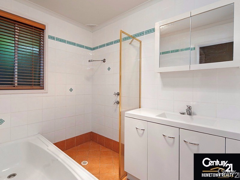 8  Pine Place, Riverstone NSW 2765