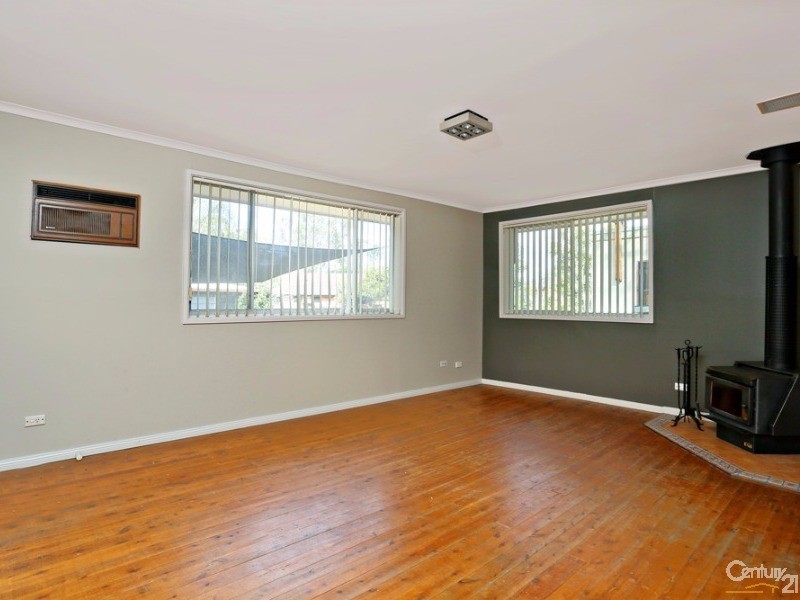 8  Pine Place, Riverstone NSW 2765