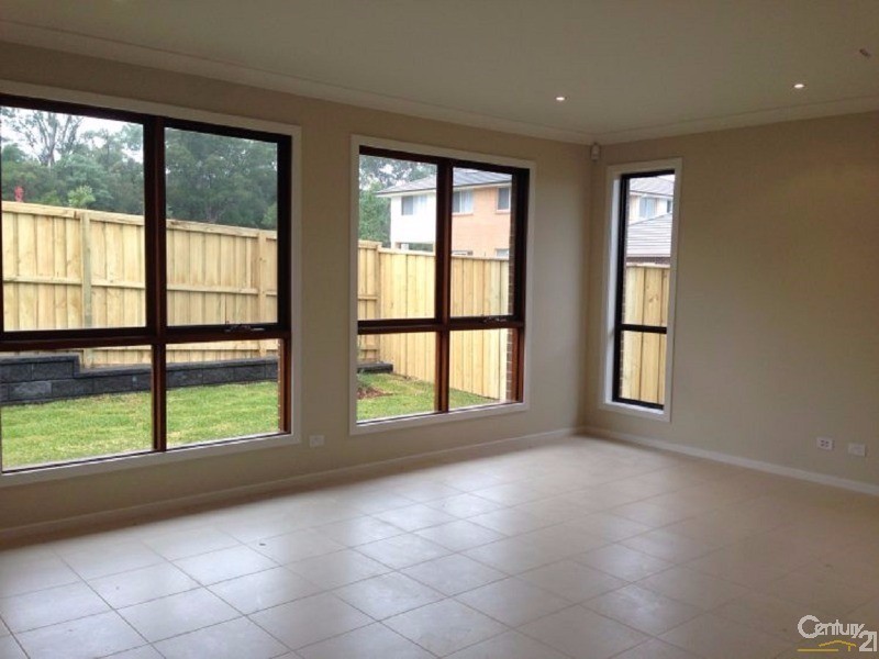 30 Carmargue Street, Beaumont Hills NSW 2155