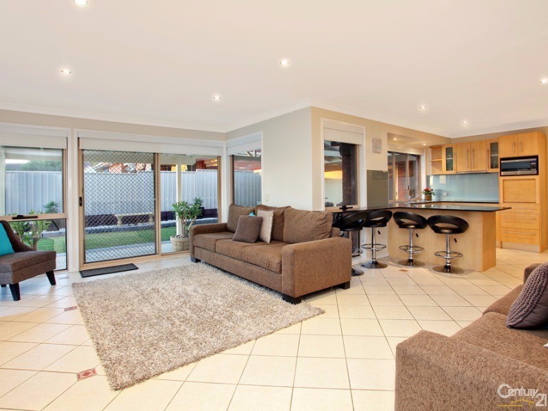 50 Calandra Ave, Quakers Hill NSW 2763