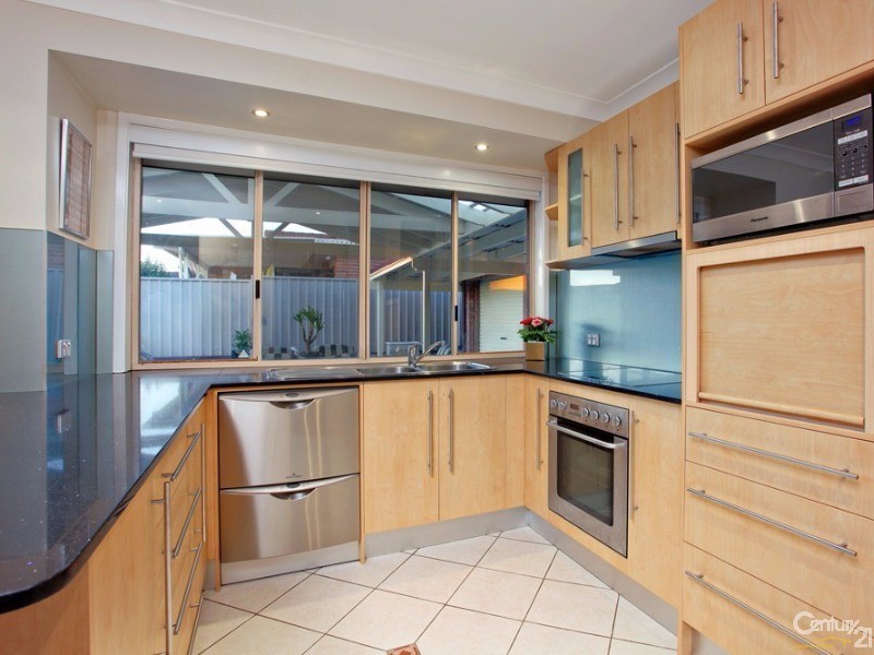 50 Calandra Ave, Quakers Hill NSW 2763