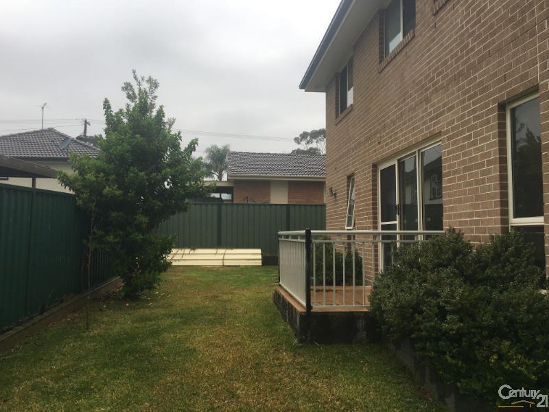 111 Piccadilly Street, Riverstone NSW 2765