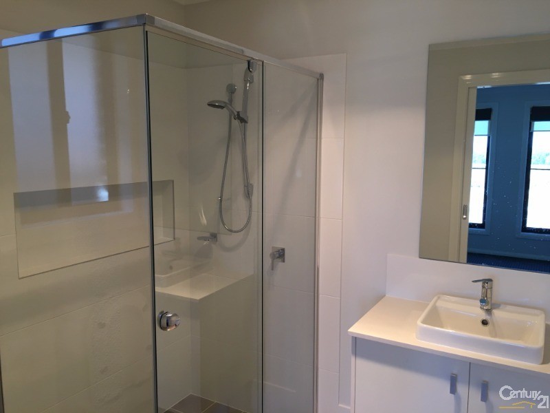 3 Piccadilly St, Riverstone NSW 2765