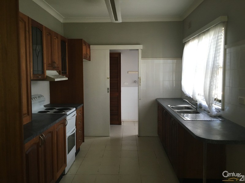 1/14 Castlereagh Street, Riverstone NSW 2765