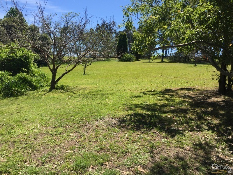 1046 Wisemans Ferry Rd, South Maroota NSW 2756