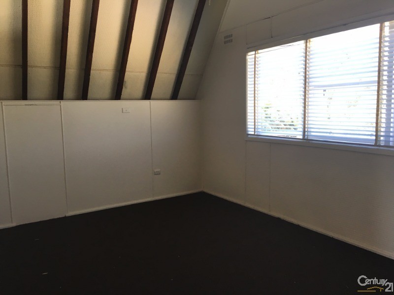 8 Clarke St, Riverstone NSW 2765