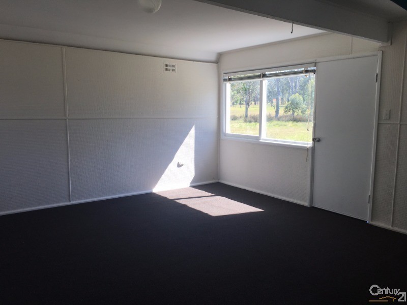 8 Clarke St, Riverstone NSW 2765