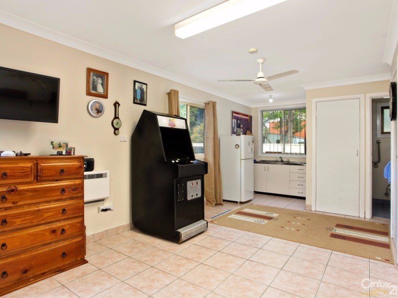 27 Robinson st, Riverstone NSW 2765