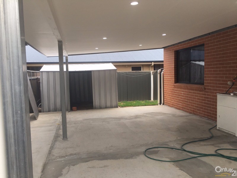 17b Crown St, Riverstone NSW 2765