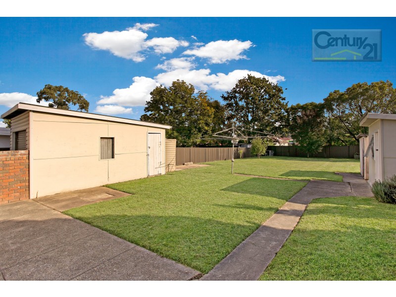 4 Woods Street, Riverstone NSW 2765