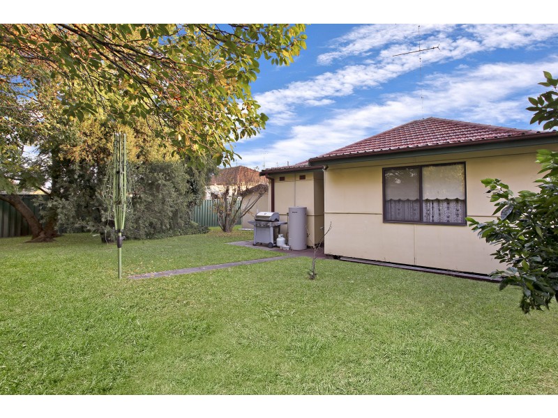 34 Railway Terrace, Riverstone NSW 2765