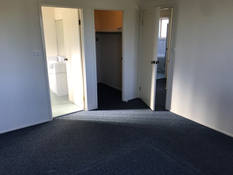 100 Riverstone Pde, Riverstone NSW 2765