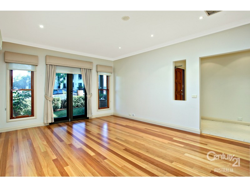 65 River Oak Circuit, Kellyville NSW 2155