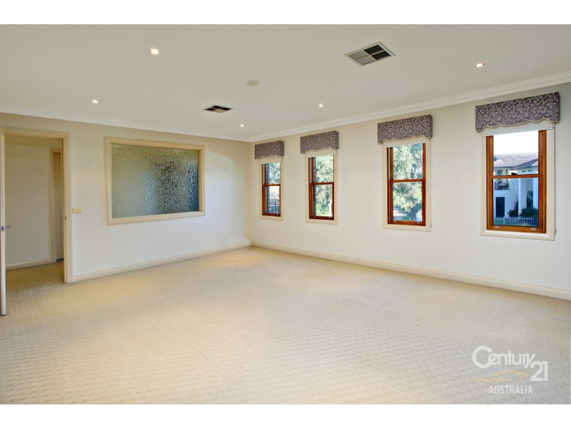 65 River Oak Circuit, Kellyville NSW 2155