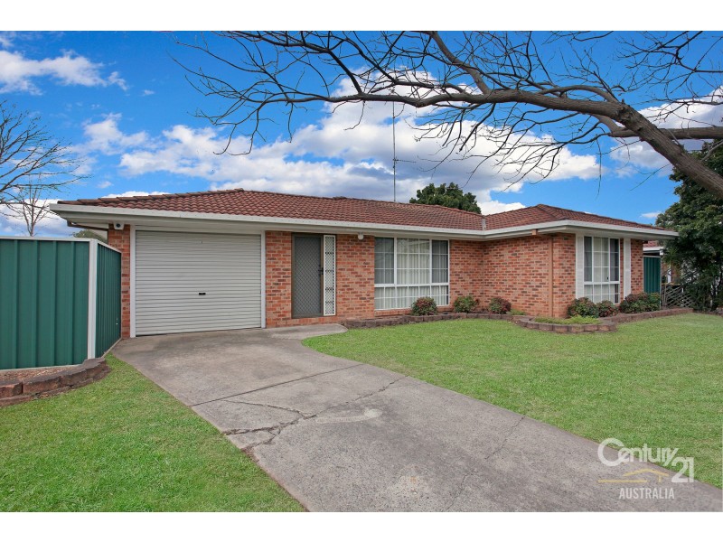 12 Toomey Cres, Quakers Hill NSW 2763