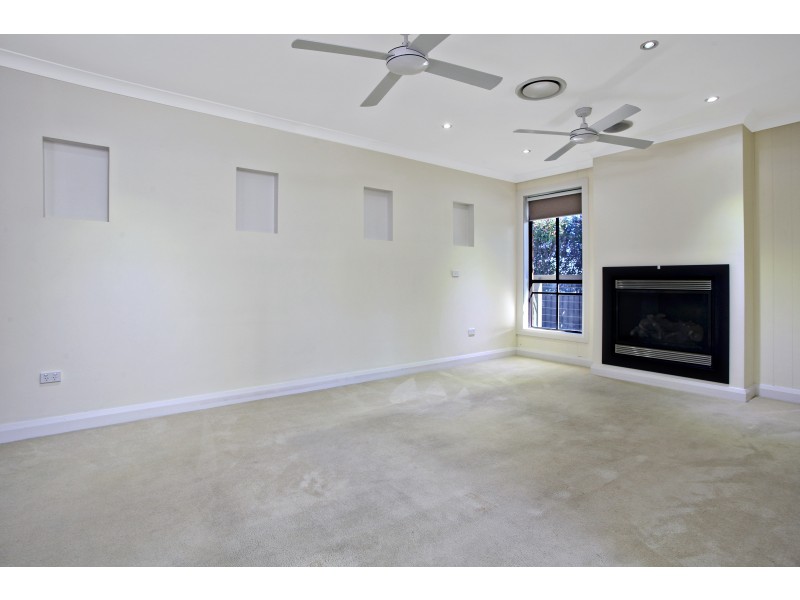 31 Oleander Cres, Riverstone NSW 2765