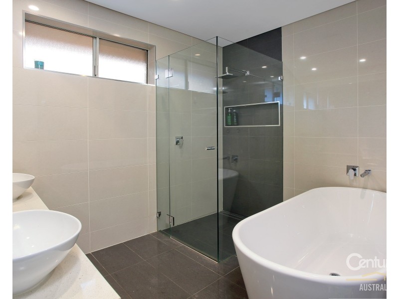 43 Gladstone Pde, Riverstone NSW 2765