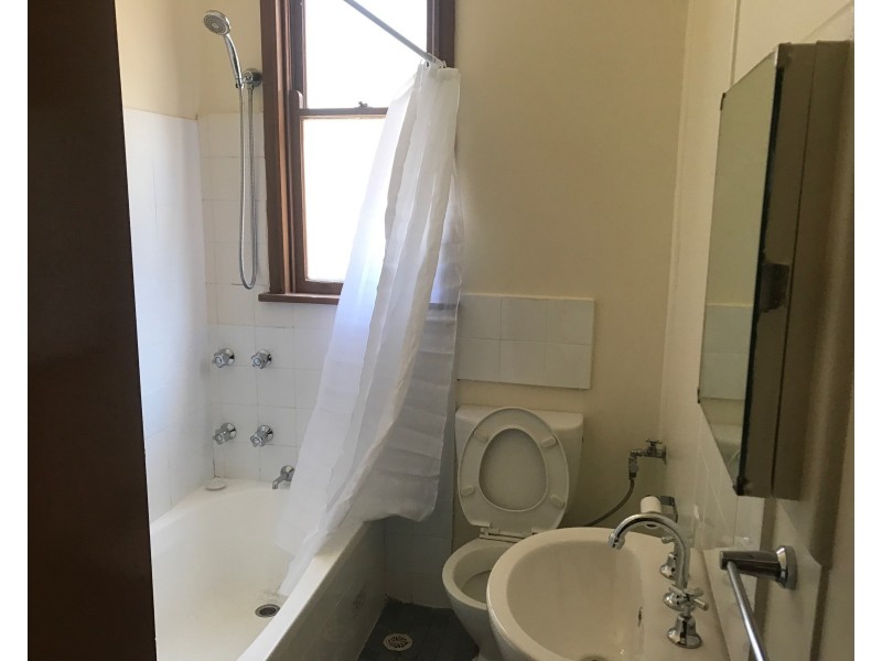 14 Florey Cres, Mount Pritchard NSW 2170