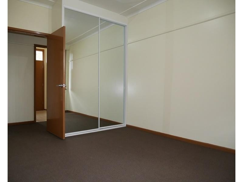 14 Florey Cres, Mount Pritchard NSW 2170