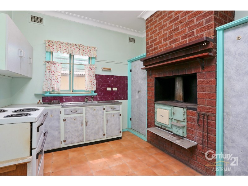 12 Wallace Road, Vineyard NSW 2765