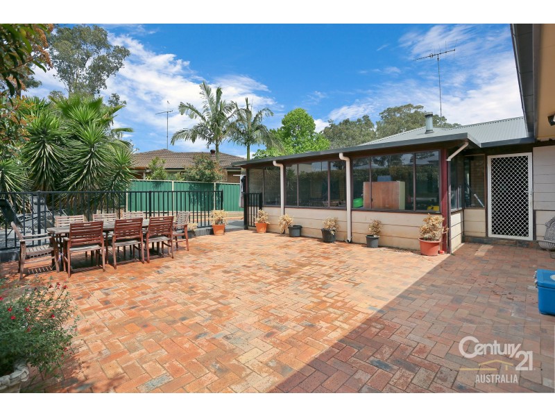 73 Oleander Cres, Riverstone NSW 2765