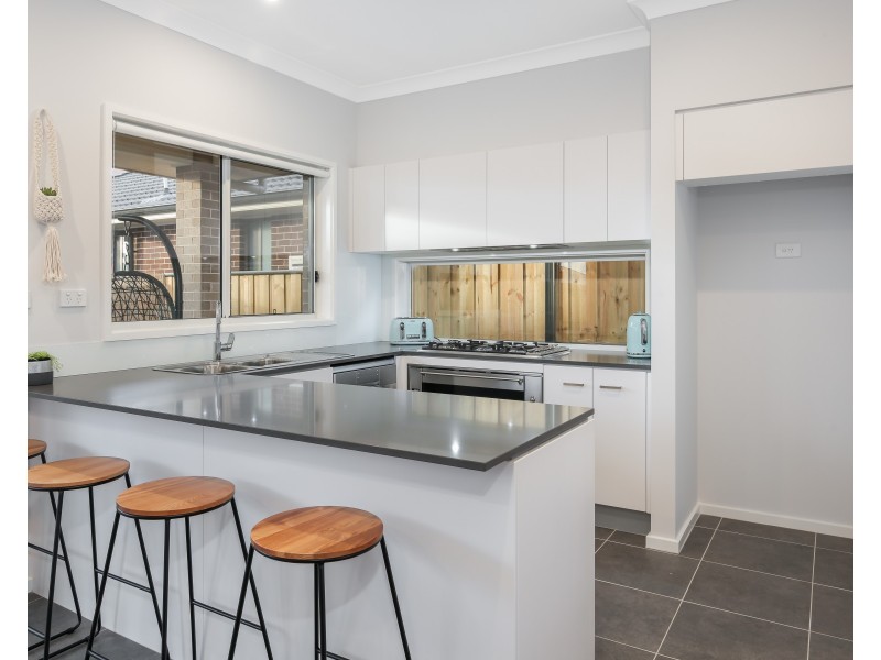 226 Ridgeline Dr, The Ponds NSW 2769