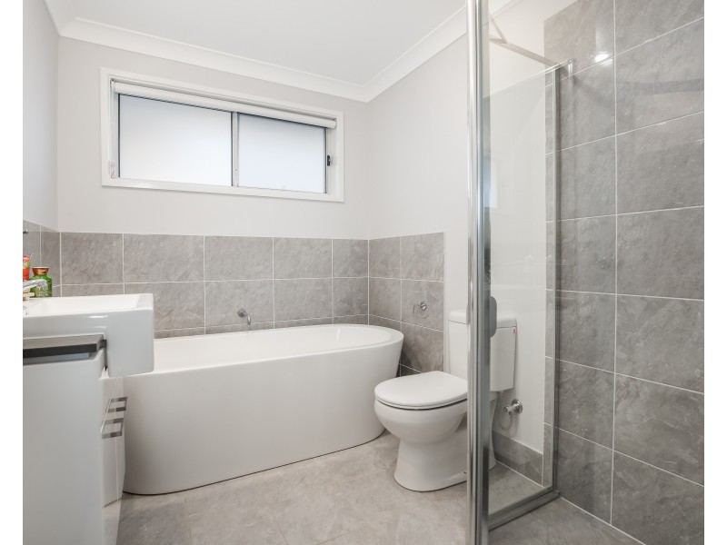 226 Ridgeline Dr, The Ponds NSW 2769
