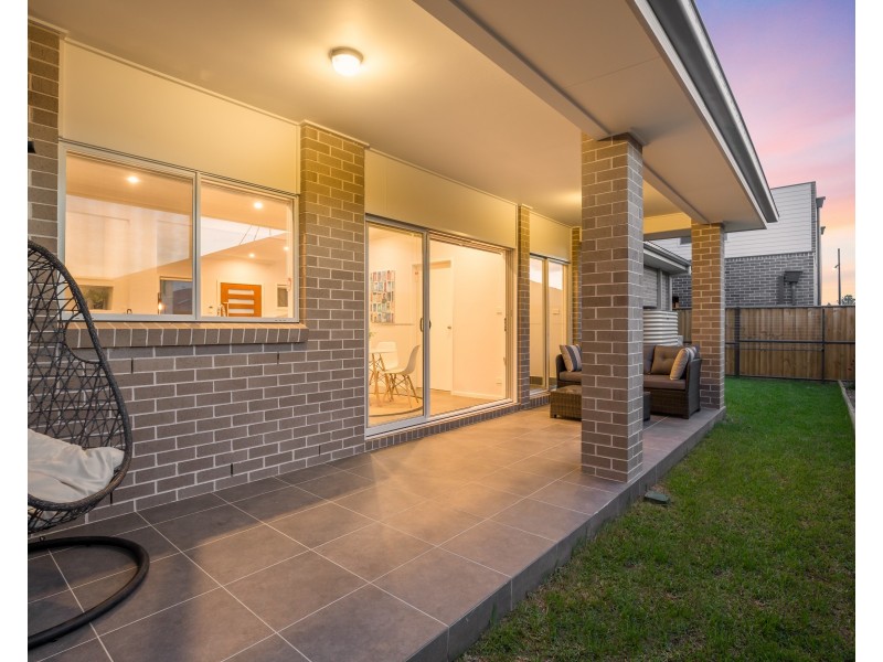 226 Ridgeline Dr, The Ponds NSW 2769
