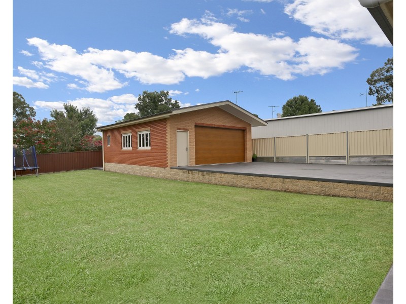 19 Dingle Street, Riverstone NSW 2765