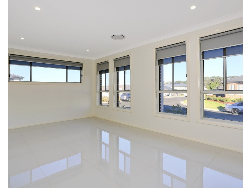 2 Eva St, Riverstone NSW 2765