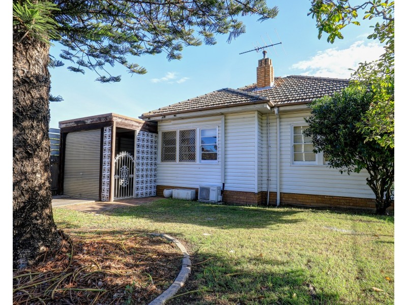 4 Hawkesbury Valley Way, Windsor NSW 2756