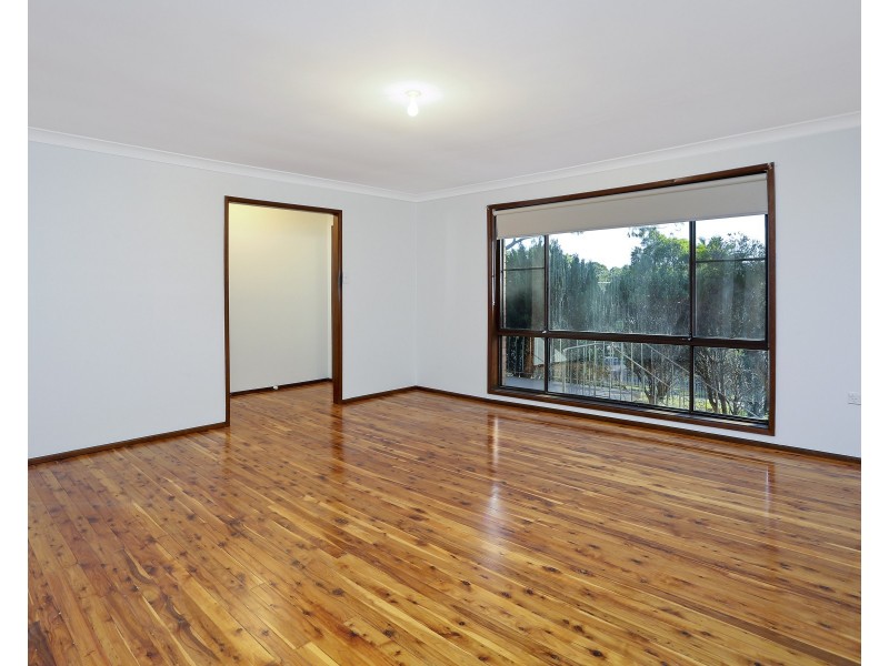 11 Kolodong Dr, Quakers Hill NSW 2763