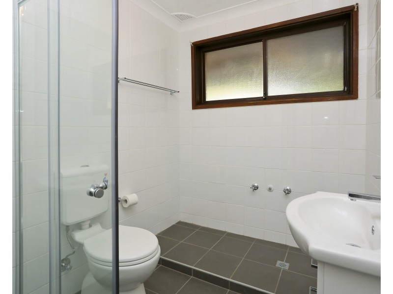 11 Kolodong Dr, Quakers Hill NSW 2763