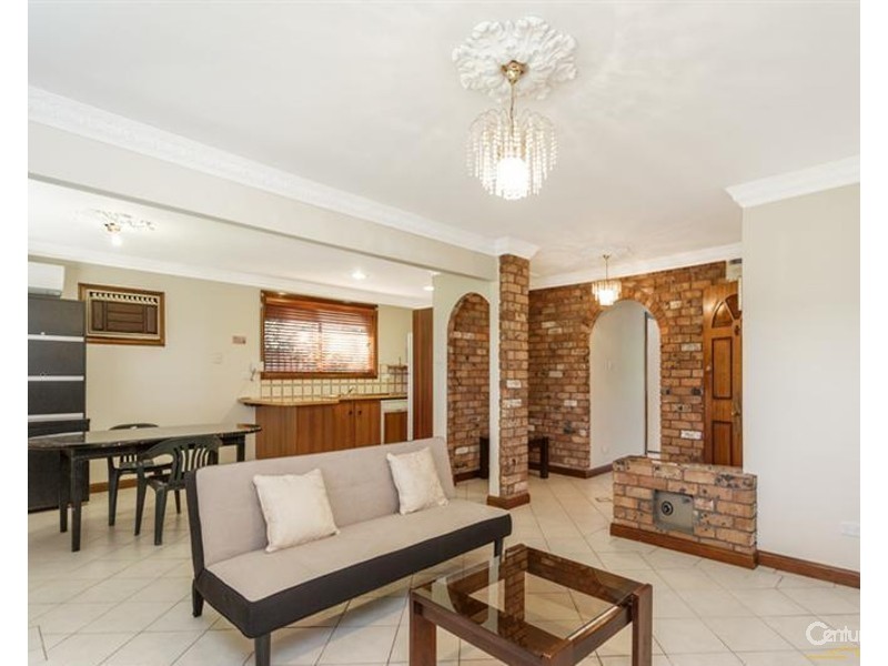 4 Hobart street, Riverstone NSW 2765