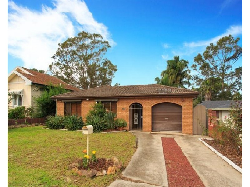 4 Hobart street, Riverstone NSW 2765