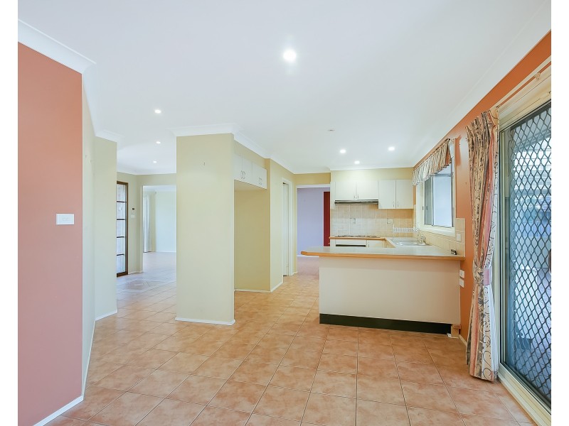 12 Brisbane road, Riverstone NSW 2765