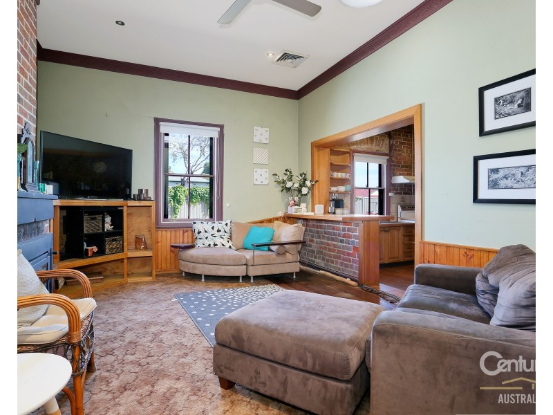 11 Oxford St, Riverstone NSW 2765