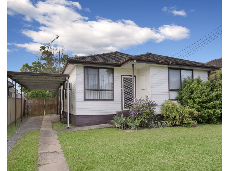 20 Robinson street, Riverstone NSW 2765